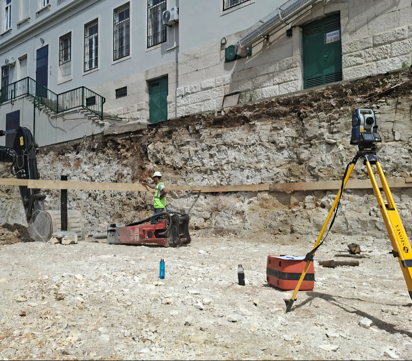 Iskolčenje temelja sportske dvorane OŠ Tone Peruško